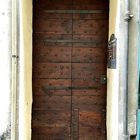Loft Centro Storico Tommaso Апартаменты *
