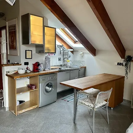 Loft Centro Storico Tommaso Apartment