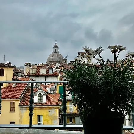 Loft Centro Storico Tommaso * Turin